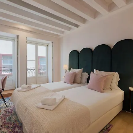 Mouzinho Luxury 3br Flat L 5 Min Walk To Ribeira By Lovelystay Porto