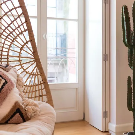 Mouzinho Luxury 3br Flat L 5 Min Walk To Ribeira By Lovelystay Apartment Porto