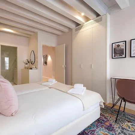 Apartment Mouzinho Luxury 3br Flat L 5 Min Walk To Ribeira By Lovelystay *